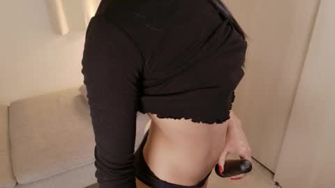 Arihana online show from April 22, 2:52 am