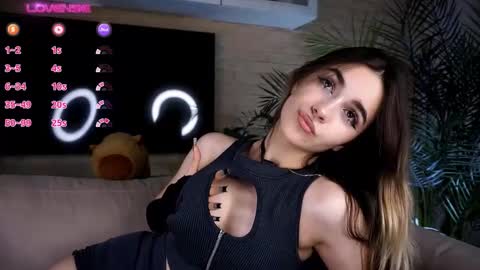 Snapshot of seeeyoubaby chatting on September 13, 4:48 pm Slavia online show from September 13, 4:48 pm