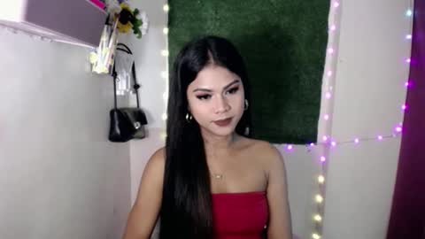 selena_fox2000 online show from April 25, 2:36 pm