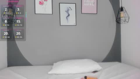 Selena online show from September 30, 11:05 am