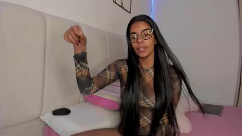 Adriana3 online show from March 25, 3:37 pm