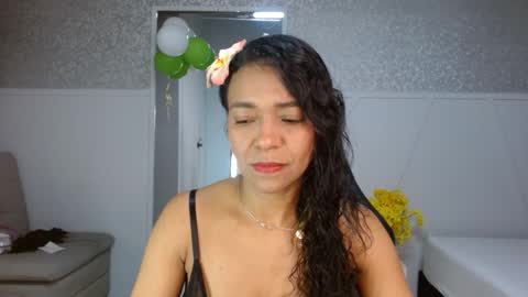 Selene online show from March 26, 3:03 pm