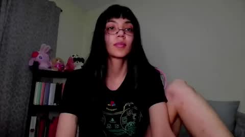 selene_hebe online show from April 29, 9:09 pm
