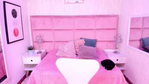 Selene  online show from March 11, 8:22 pm