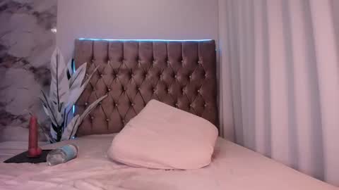 Selene online show from March 23, 7:25 am