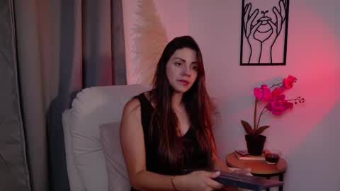 Selene Nova online show from April 19, 8:55 pm