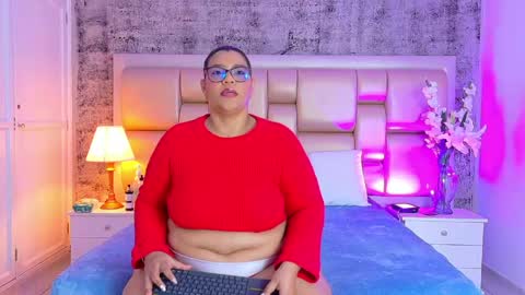 Selenna Cooper online show from April 21, 11:39 am