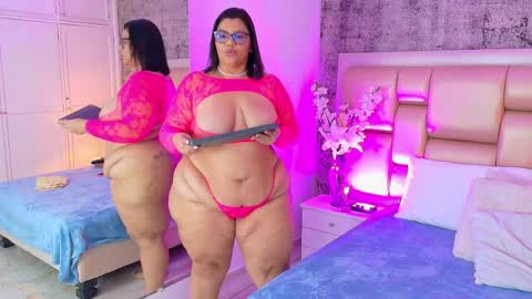 Selenna Cooper online show from June 3, 12:06 pm