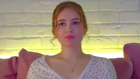 SelinSwarovski online show from February 23, 5:23 pm