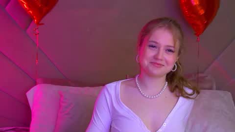 SelinSwarovski online show from February 12, 2:24 am