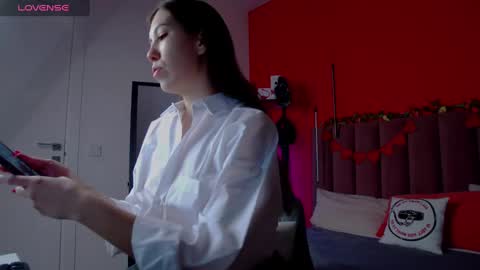 Snapshot of sellashine chatting on February 6, 1:38 am Nicole online show from February 6, 1:38 am