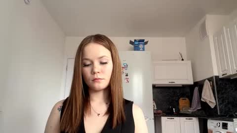 Lily online show from June 6, 7:03 am