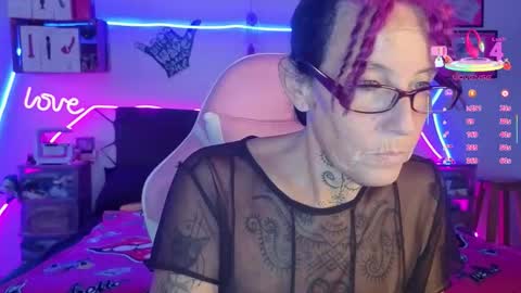 Selvaggia Del Caribe online show from February 6, 5:38 pm