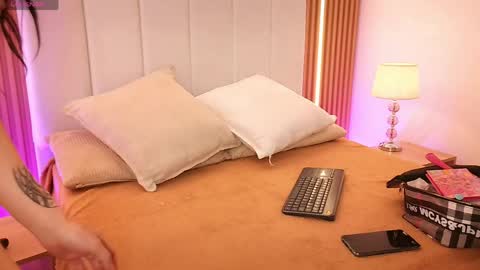 Sensual Kim77 online show from June 7, 1:07 pm