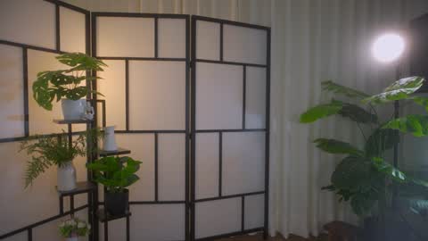 Snapshot of sensualcherry_ chatting on January 22, 1:21 am Maria- OF sensual bee online show from January 22, 1:21 am