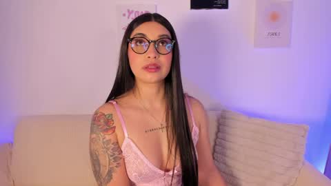 sensualhaven_ online show from April 26, 5:54 pm