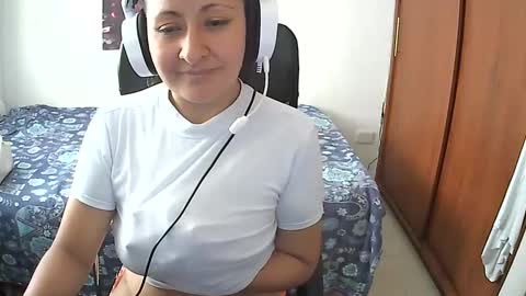 senthix  heyy promo en OnlyFans aprovecha 85 descuento online show from February 21, 8:27 pm