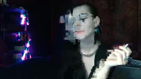 Seraphin Munster online show from April 25, 10:51 pm