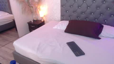 Serena online show from April 27, 11:18 am