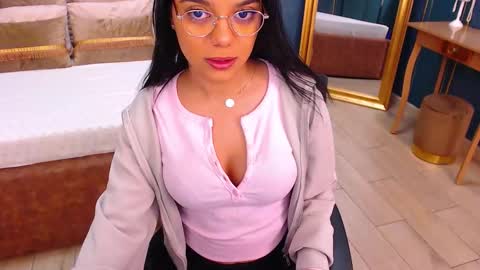 Serena online show from October 26, 6:20 am