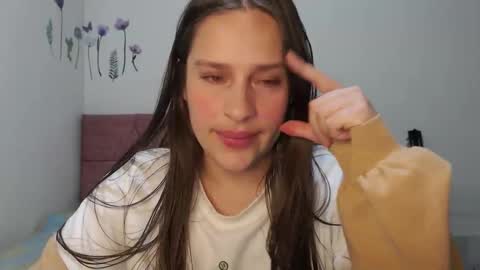 serenity_crystal online show from March 22, 11:55 pm