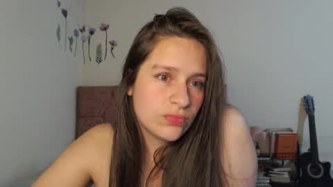 serenity_crystal online show from May 10, 11:51 pm