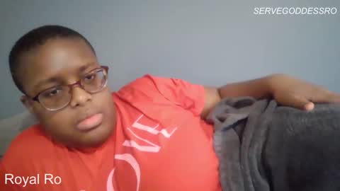 servegoddessro online show from April 5, 1:43 pm