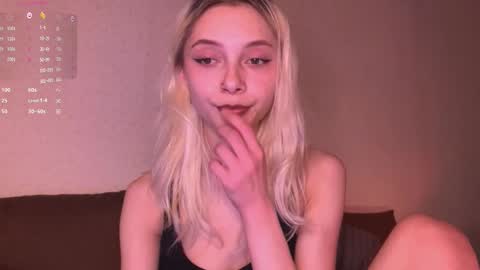 Dina online show from December 1, 1:53 am