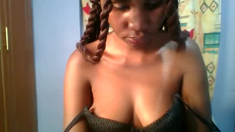 Snapshot of sexie_love chatting on October 7, 1:43 am Nancy online show from October 7, 1:43 am