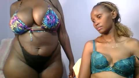 Snapshot of sexie_love chatting on March 11, 5:24 pm Nancy online show from March 11, 5:24 pm