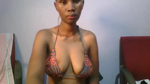 Snapshot of sexie_love chatting on March 1, 12:50 am Nancy online show from March 1, 12:50 am