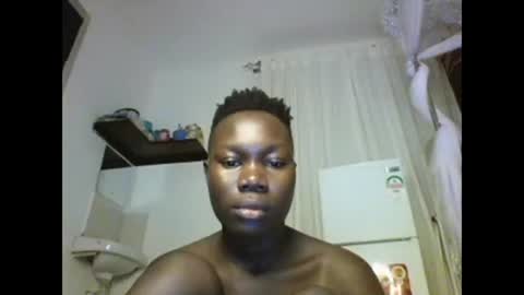 Snapshot of sexqueen02 chatting on February 1, 2:47 am sexqueen02 online show from February 1, 2:47 am