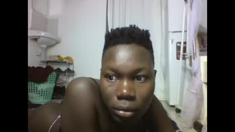 Snapshot of sexqueen02 chatting on January 29, 12:01 am sexqueen02 online show from January 29, 12:01 am