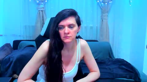 Snapshot of sexqueen1111 chatting on September 14, 2:20 am sexqueen1111 online show from September 14, 2:20 am