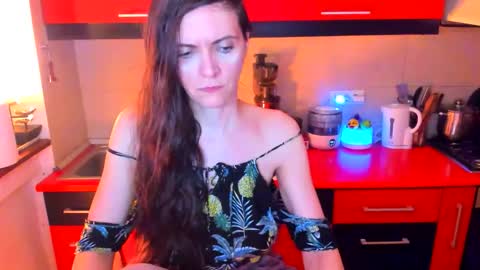 Snapshot of sexqueen1111 chatting on September 24, 6:56 am sexqueen1111 online show from September 24, 6:56 am