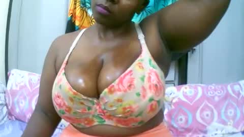 sexxi_ebony online show from November 22, 5:43 am