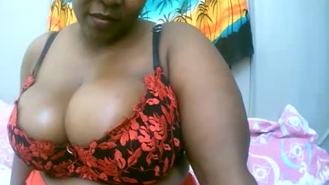 sexxi_ebony online show from February 8, 1:26 pm