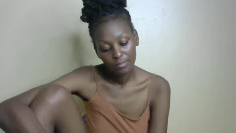 Snapshot of sexxy_bum23 chatting on February 4, 10:55 pm sexxy bum online show from February 4, 10:55 pm