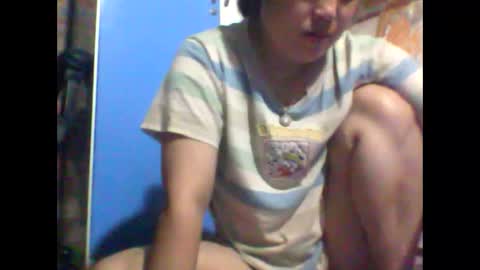 Snapshot of sexxy_love2k chatting on September 23, 2:43 am sexxy_love2k online show from September 23, 2:43 am