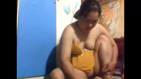 Snapshot of sexxy_love2k chatting on October 3, 11:54 pm sexxy_love2k online show from October 3, 11:54 pm