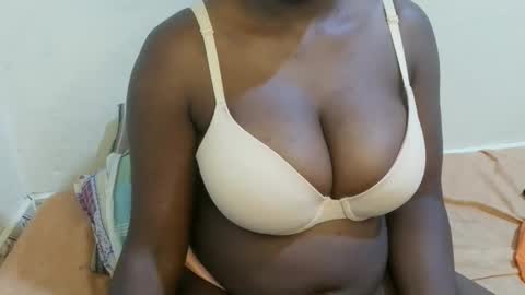 sexxy_maya1 online show from April 24, 3:15 pm