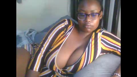 sexxy_mish online show from April 23, 4:42 am