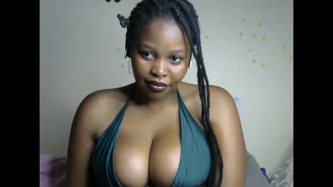 Snapshot of sexxy_savage chatting on March 6, 10:52 am sexxy_savage online show from March 6, 10:52 am