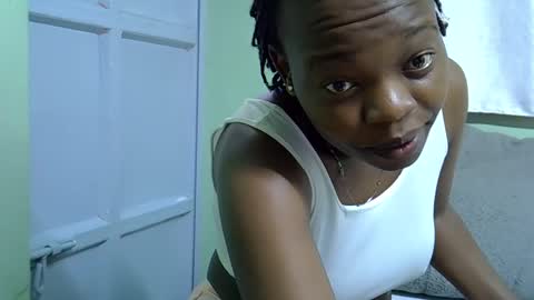 African Queen online show from November 28, 11:57 am