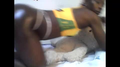 Snapshot of sexy_annbel chatting on October 11, 9:50 pm Ann online show from October 11, 9:50 pm