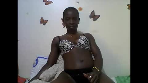 Snapshot of sexy_annbel chatting on September 14, 11:41 am Ann online show from September 14, 11:41 am