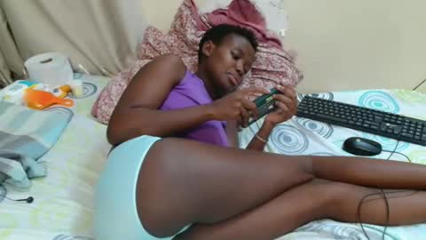 sexy_arian online show from April 15, 7:58 pm