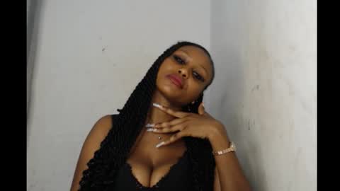 Snapshot of sexy_badgirl2 chatting on September 13, 10:56 am Sexy blackgirl2 online show from September 13, 10:56 am