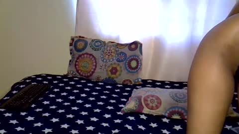 sexy_bluegirl online show from March 3, 7:04 am