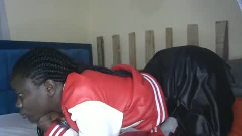 sexy_butty01 online show from October 31, 7:29 pm